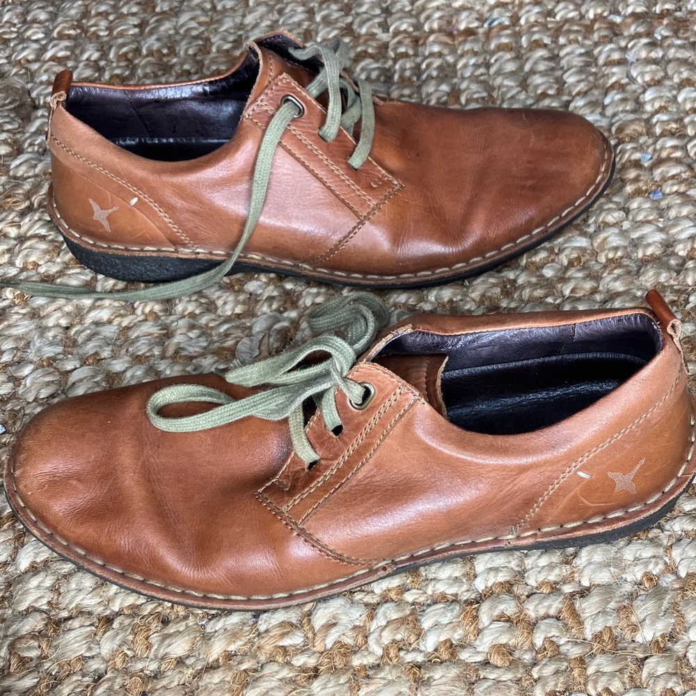 Pikolinos Santiago leather shoe 42